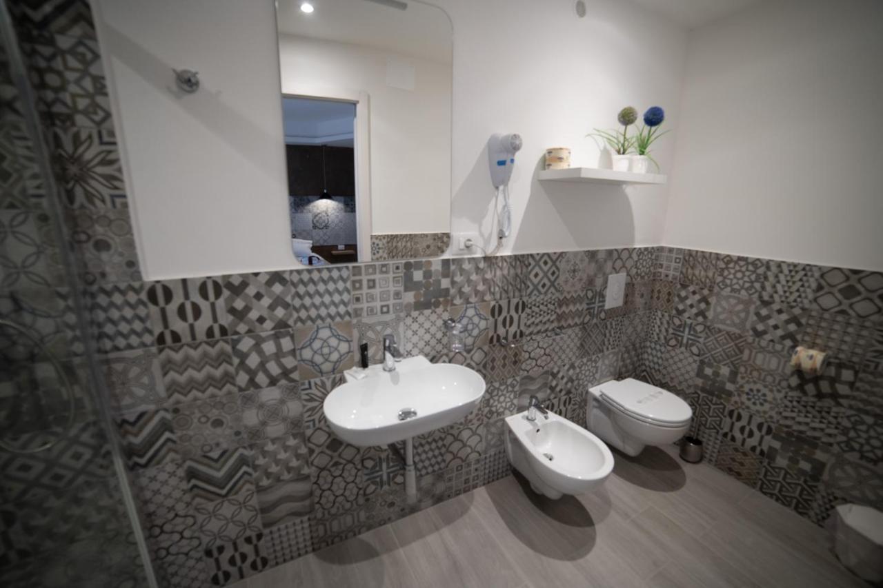 Villa Saturno トロペーア エクステリア 写真